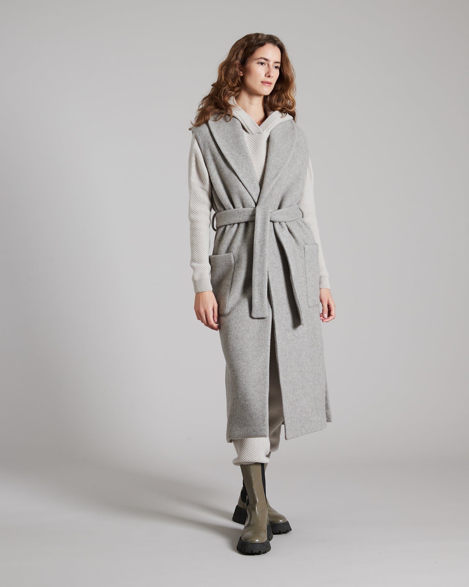 Cashmere fleece sleeveless outerwear