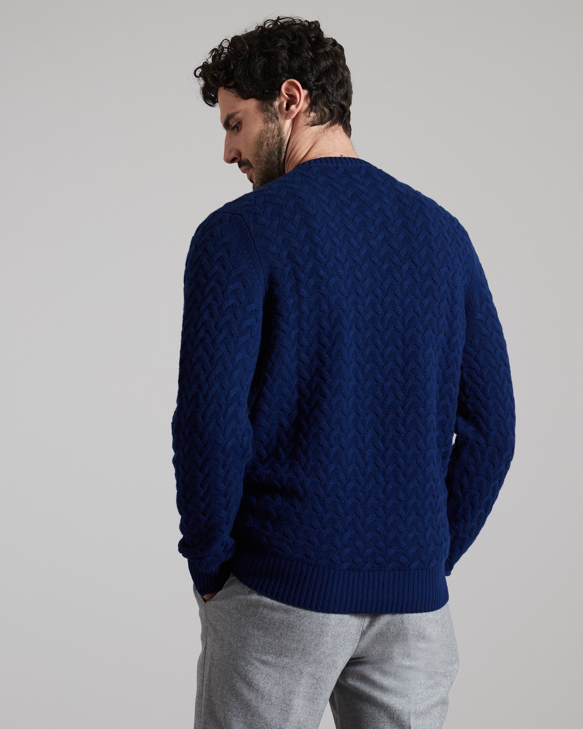Blue three dimensional round-neck sweater in Kid Cashmere